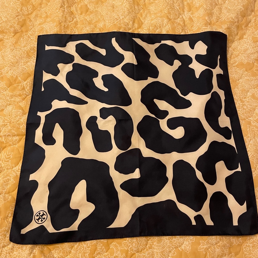 Small Tory Burch Scarf